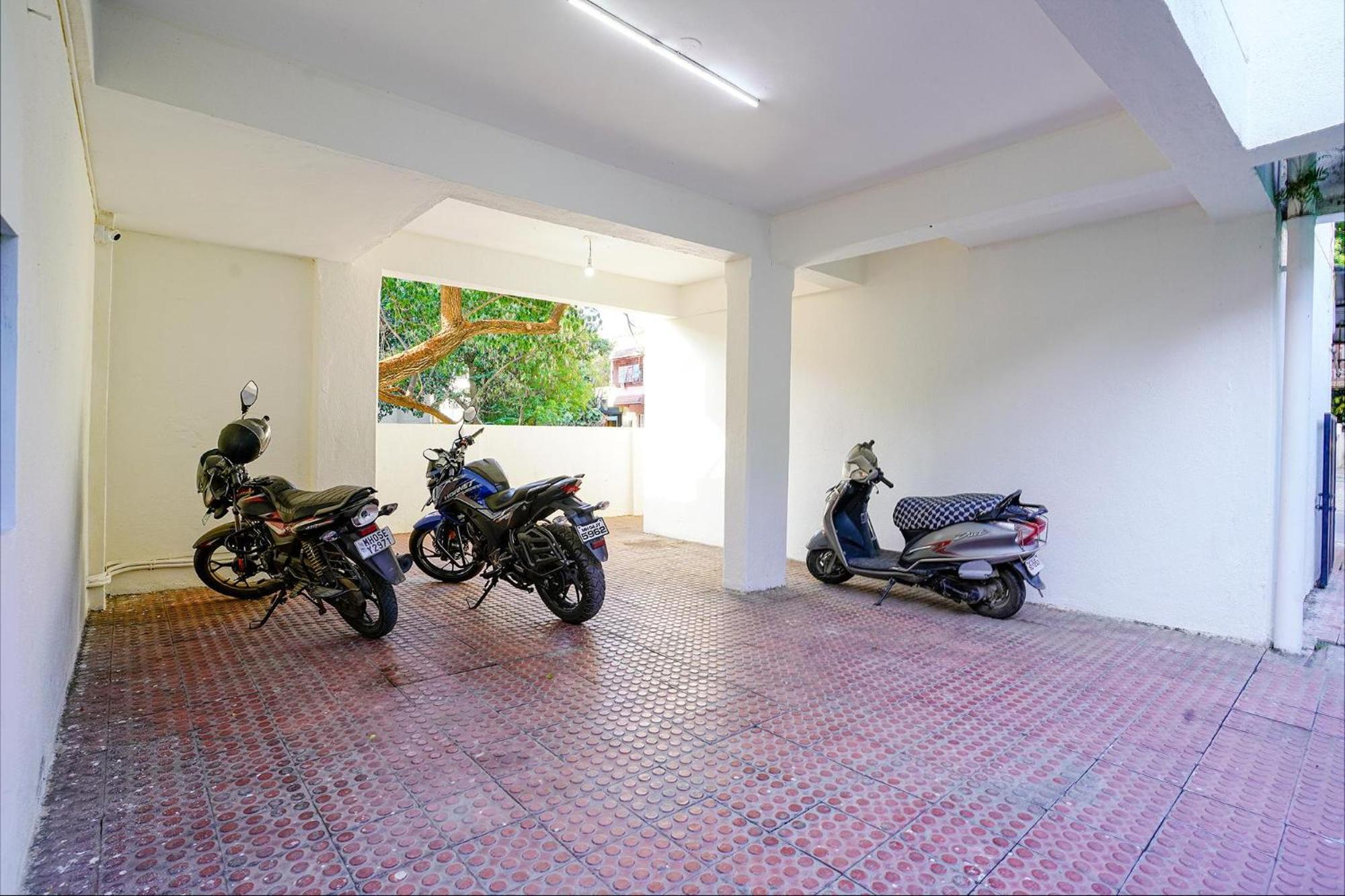 Fabhotel Glh Stays, Airport Road ปูเน่ ภายนอก รูปภาพ